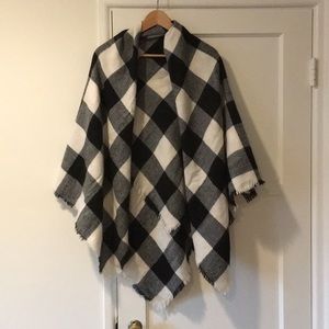 Buffalo Checkered Blanket Scarf